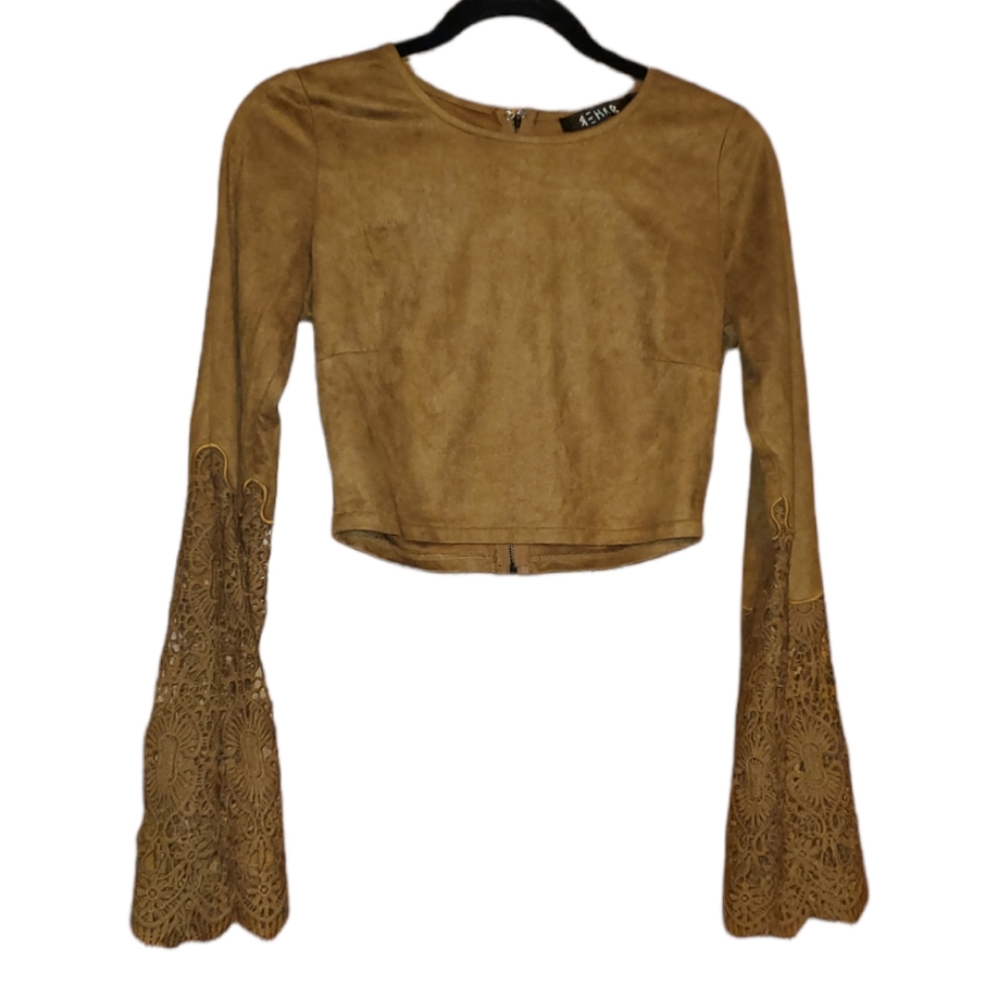 Rehab Cropped Lace Bell Sleeve
